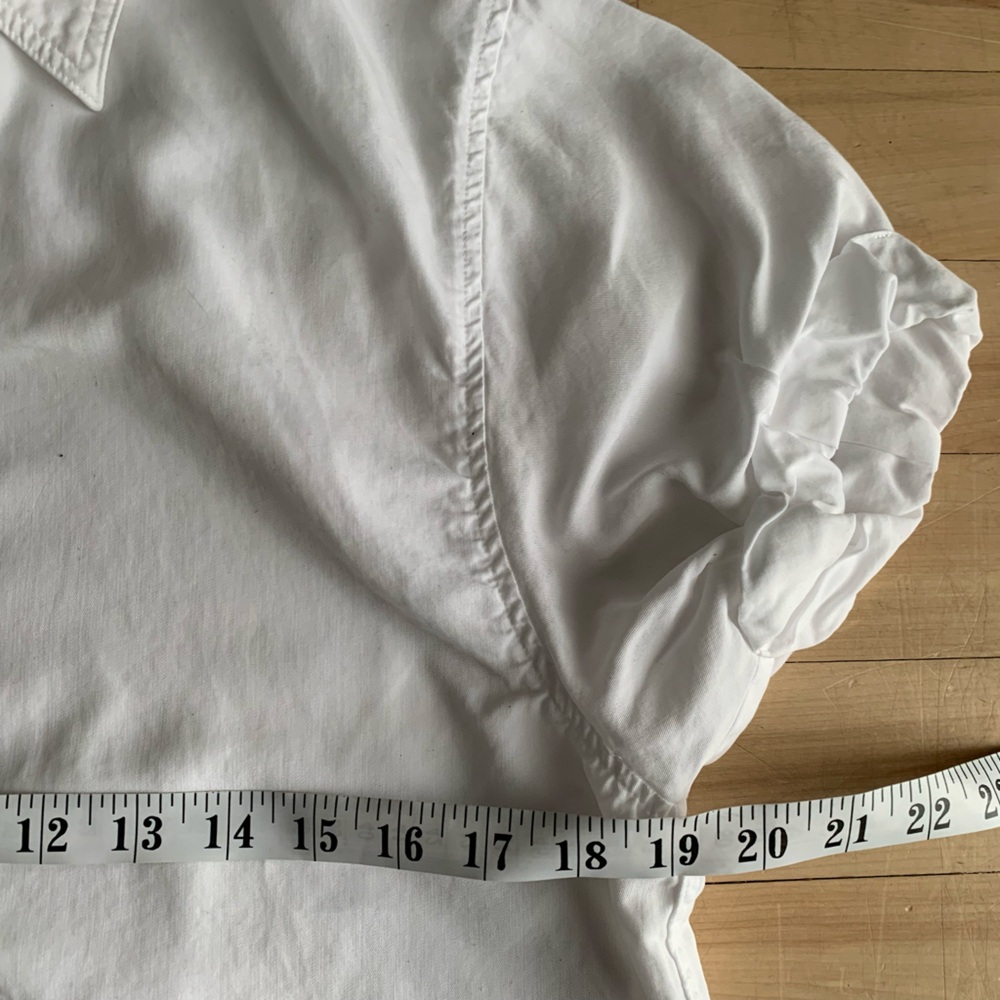 ARITZIA Babaton - Hepburn shirt | Crisp White Button-Down Shirt - Picture 7 of 10